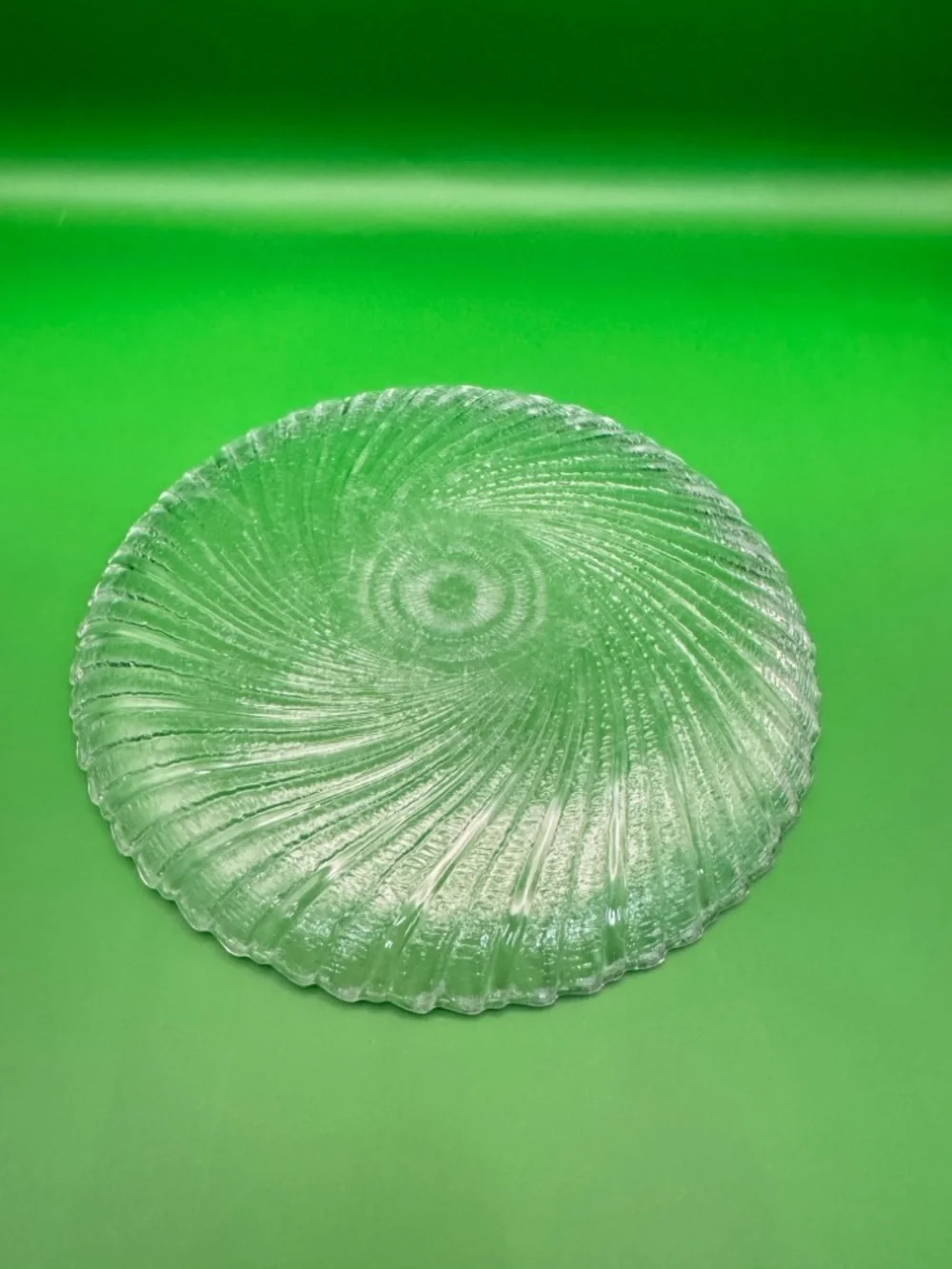 Arcoroc Seabreeze Swirl Salad Plates Set of 2 | 7” Clear Glass Spiral Pattern